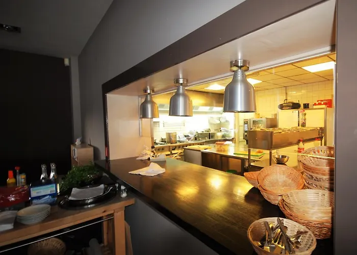 מלון De Hofjes 3*